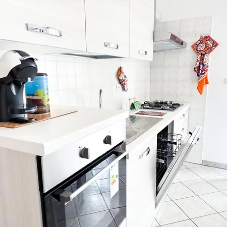 Donatella House Appartamento *