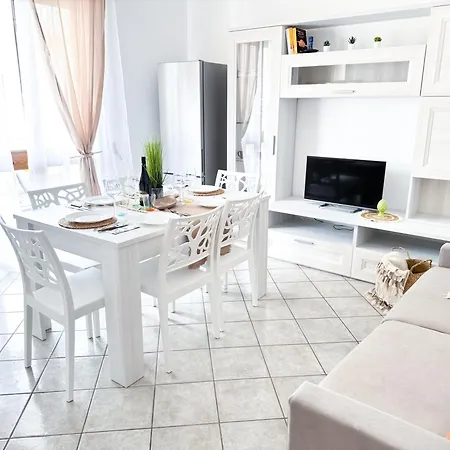 Donatella House Lägenhet